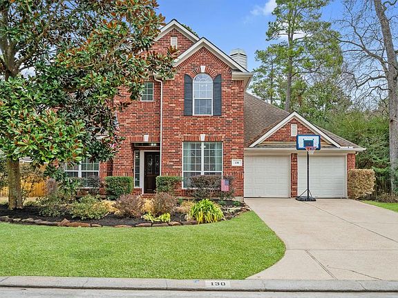 3rd image of 130 S Evangeline Oaks Cir