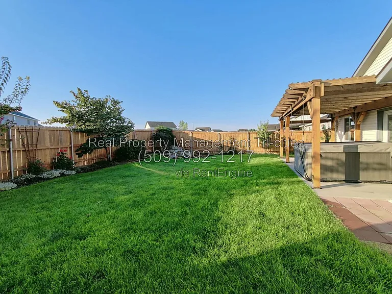 5825 Sidon Ln — Photo 17