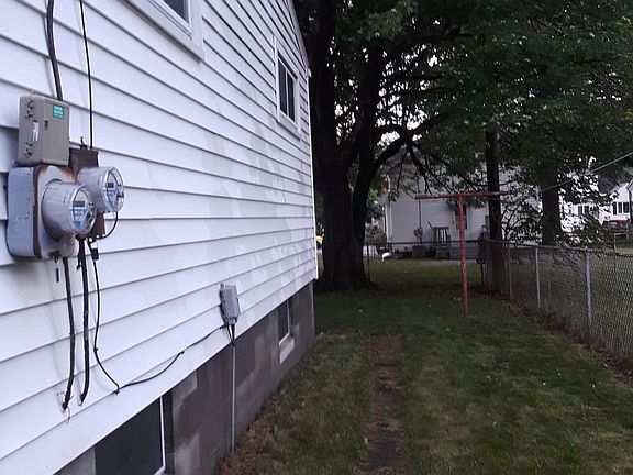 3rd image of 1712 McPherson St