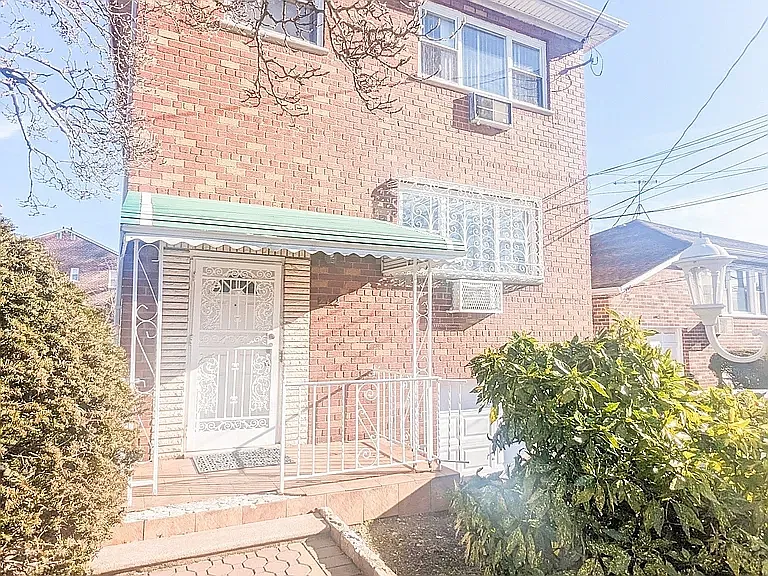 2722 Mickle Ave #1 — Photo 8