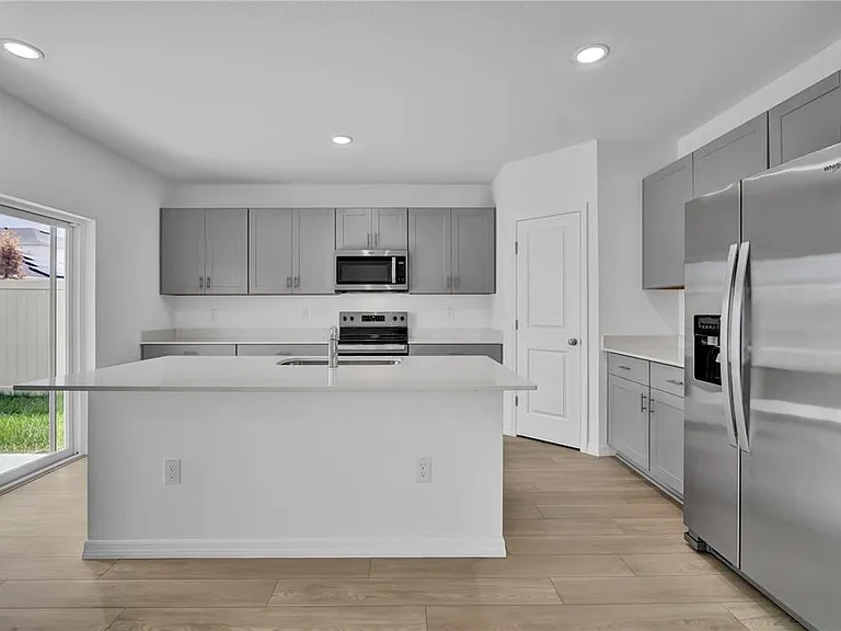 4619 Hikers Dr — Photo 9