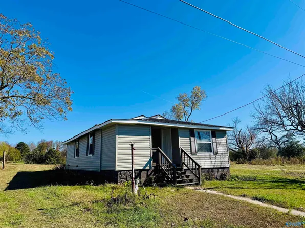 475 Dogwood Dr, Boaz, AL 35957