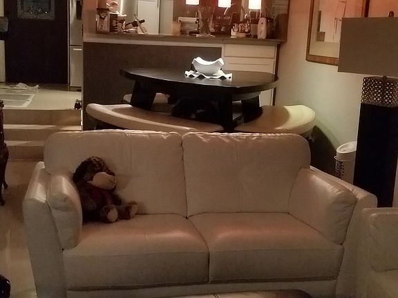 4th image of 1901 NW South River Dr APT 3A