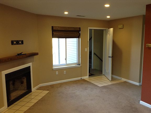 4th image of 55 Cross St #E