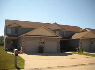 3333 Stoneway Ct, Champaign, IL