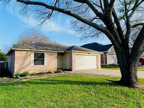 3rd image of 13803 Greinert Dr