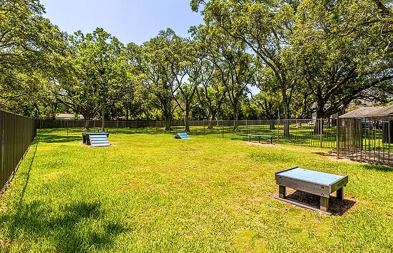 Trinity Oaks Apartment Homes — Photo 18