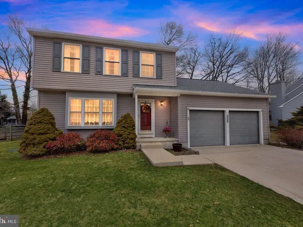 479 Granger Dr, Bear, DE 19701