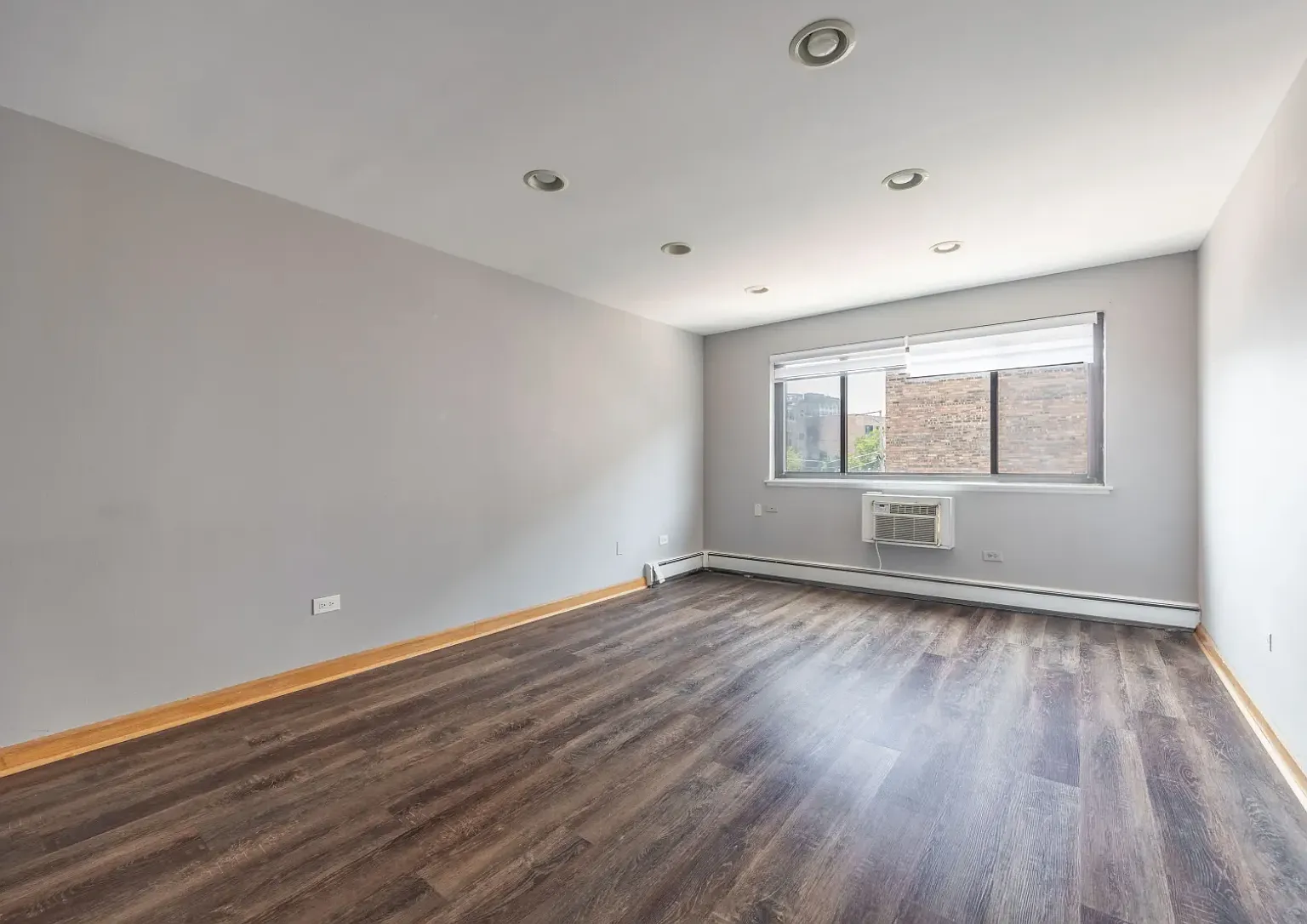 1 bed, 1.0 bath, 750 sqft, $1,575 — Photo 3