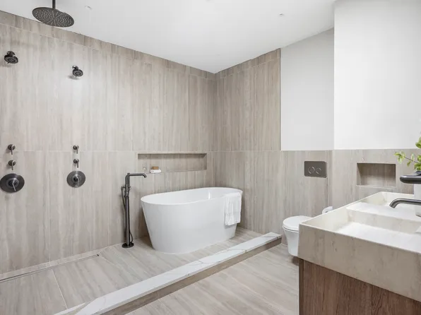 1137 Park Place image 14 of 27