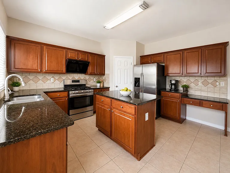 8330 Grenadier Trl — Photo 13
