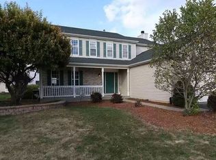 1820 Ridgemoor Dr, Plainfield, IL 60586