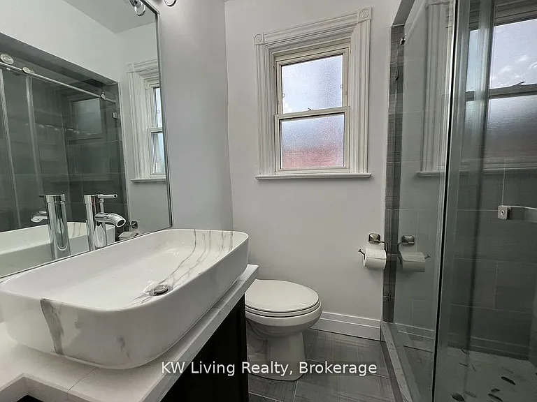 35 Vauxhall Dr #MAIN — Photo 14
