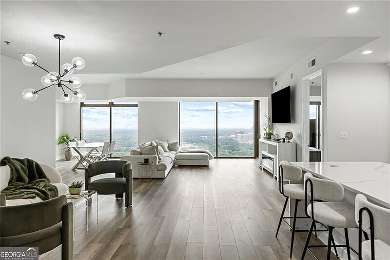 1st image of 270 17th St NW Unit 3604
