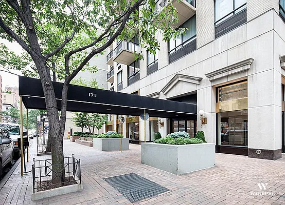 Rented by Warburg | media 16
