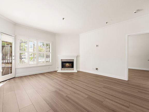 5th image of 501 E Del Mar Blvd APT 112