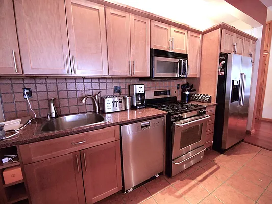 Sold by Keller Williams NYC | media 14