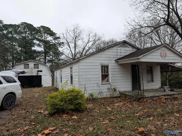 4902 Gilley St, Guntersville, AL 35976