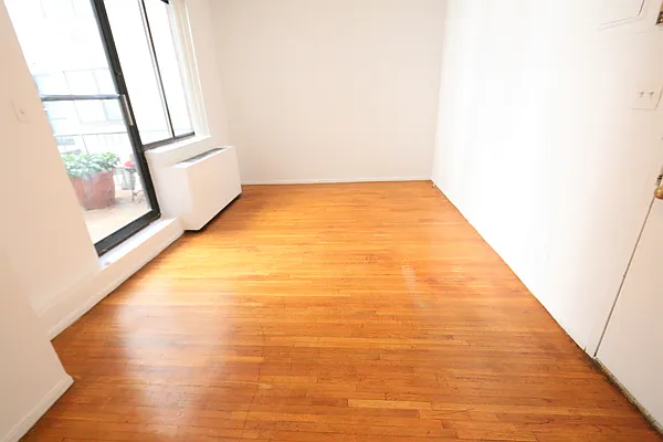 Rented by JM Preston Properties LLC | media 7