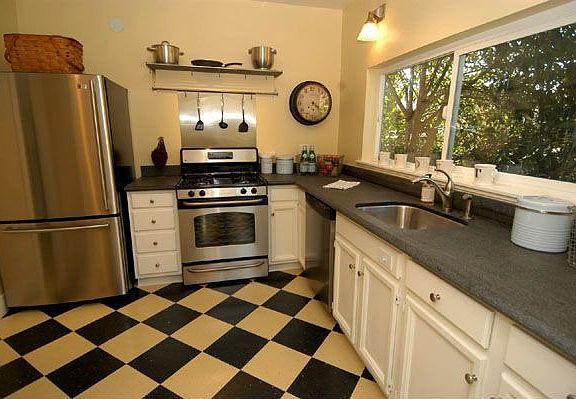 Kitchen was just redone