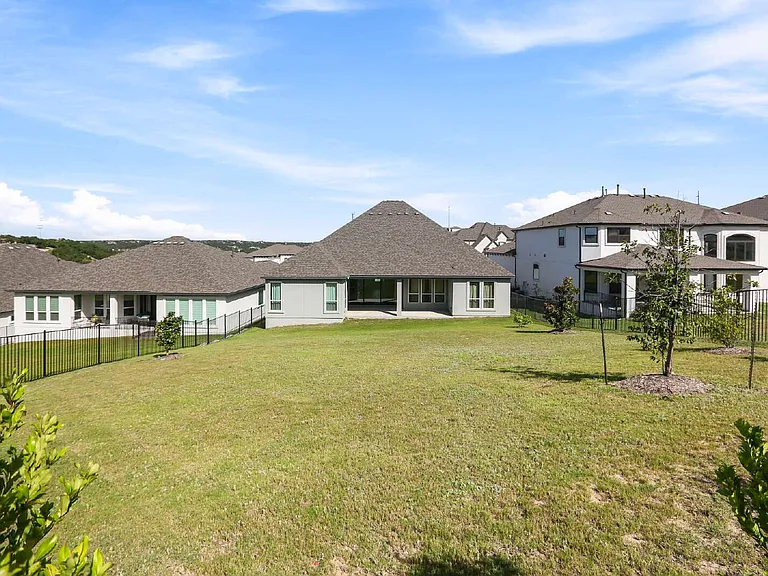 921 Trevi Fontana Dr — Photo 41