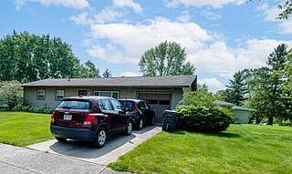 2nd image of 7215 Sabre Ave