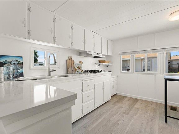 5th image of 2355 Brommer St Space 16
