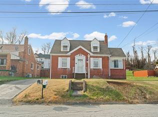 105 Saniel Dr, West Mifflin, PA 15122