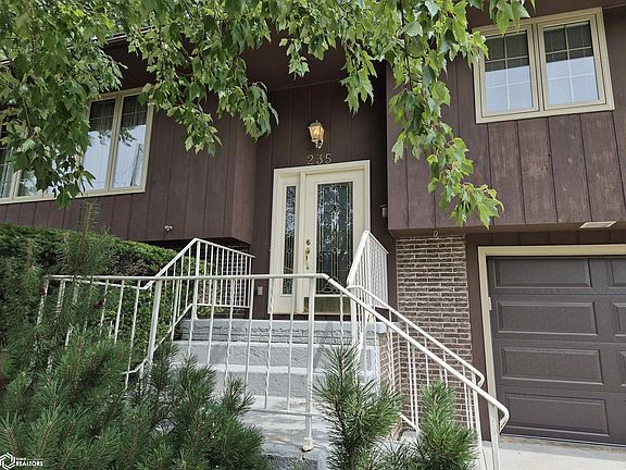 3rd image of 235 Terrace Dr