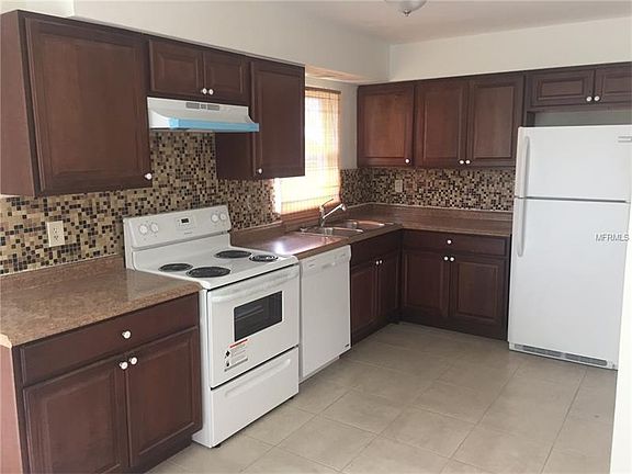 2nd image of 742 Jordan Ave