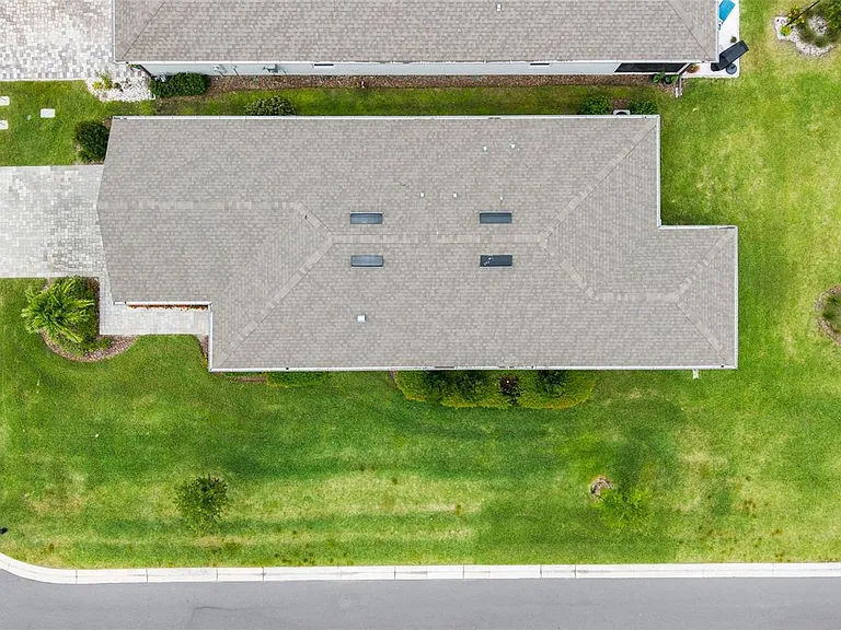 9454 Ballaster Pointe Loop — Photo 38