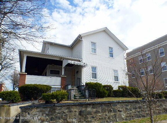 2nd image of 502 Prescott Ave