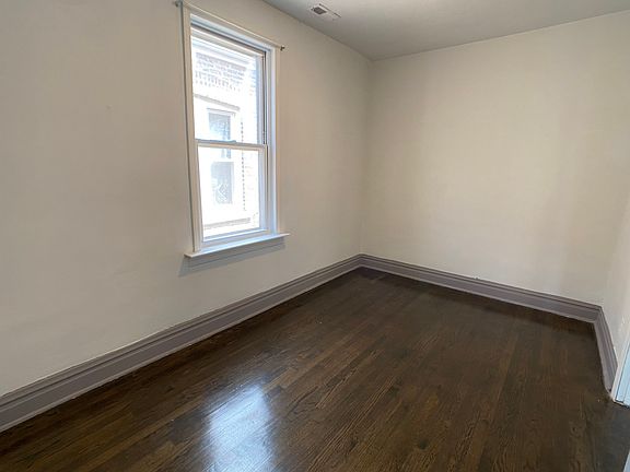5th image of 4451 S Talman Ave #2
