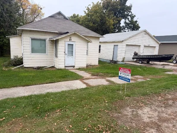 47 N 2nd St, Waubay, SD 57273