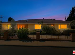 13104 Magnolia Blvd, Sherman Oaks, CA 91423
