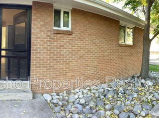 2463 S Corona St, Denver, CO 80210