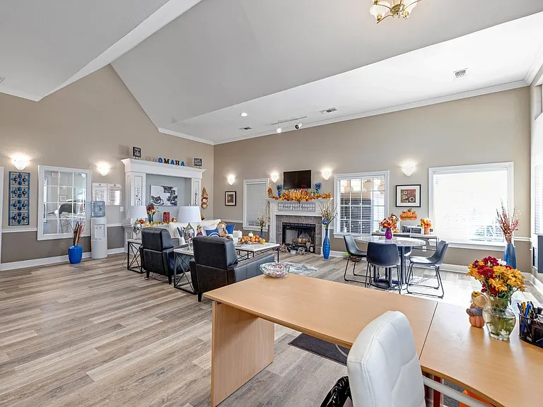 Dine and unwind in our bright, welcoming clubhouse at Cambury Hills Apartments, 16255 Emmet Plaza, Omaha, NE 68116. Professionally Operated by Highlands Vista Group.