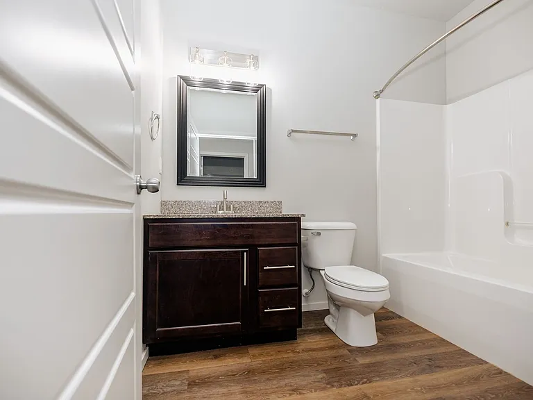 Kascade Place Apartments — Photo 84