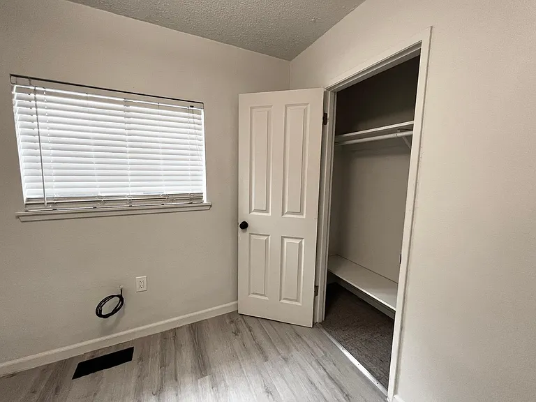 1507 E Alder St #1507 — Photo 3