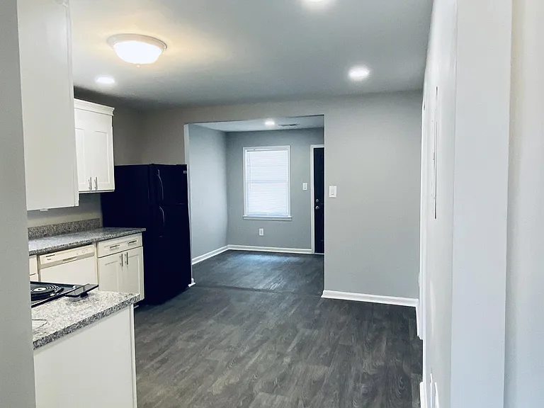 1643 Pinedale Cir NW — Photo 8