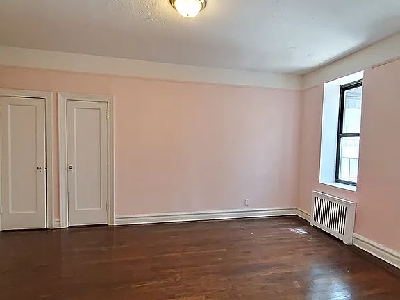 2nd image of 535 Parkside Ave APT 1D