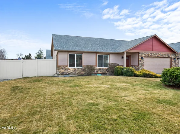 8153 Westbrook Ave, Yakima, WA 98908