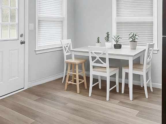5th image of 20237 Sheffield Pl