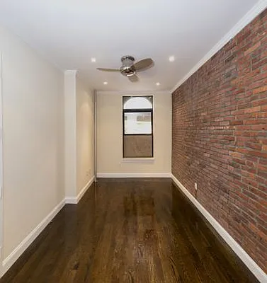 Rented by Icon Realty Management | media 14