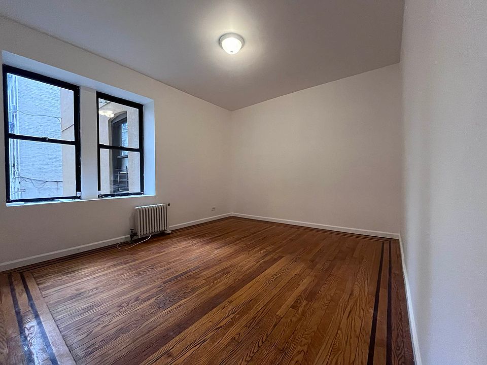 1st image of 28-08 35th St #1X