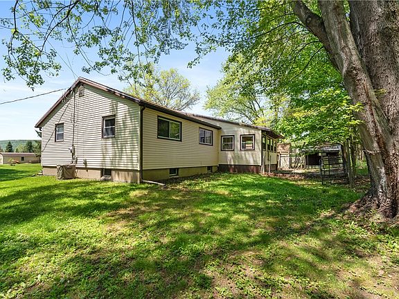 3rd image of 5380 Mills Rd