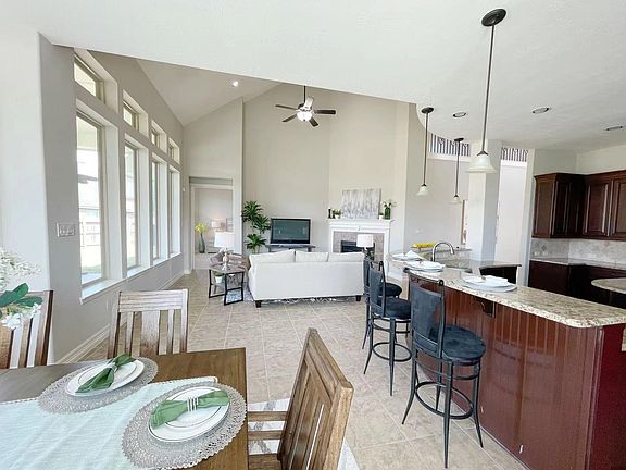 3rd image of 6607 Tara Creek Ct