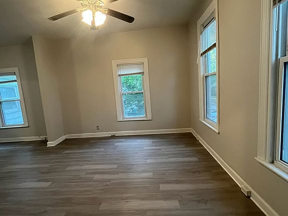 5th image of 1501 Broadway Ave NW APT 3