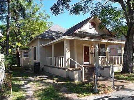 1st image of 916 E 19th Ave