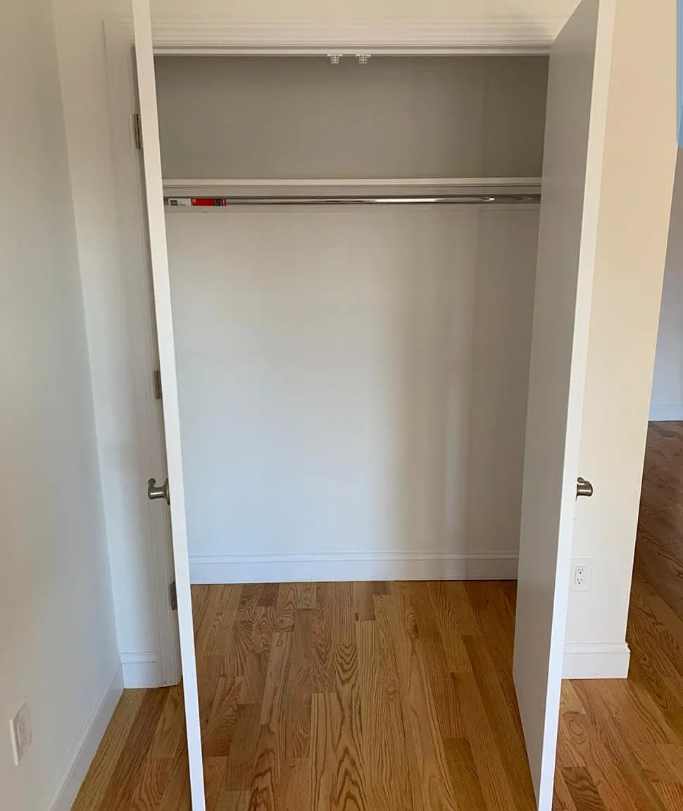 Studio, 650 sqft, $1,639 — Photo 4